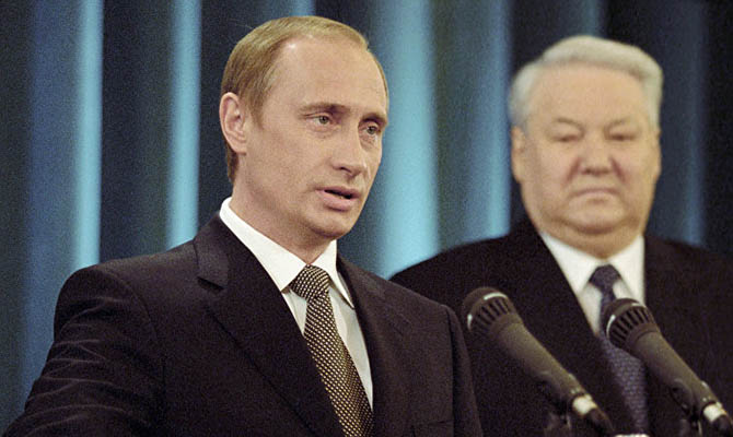 Стали известны причины, по которым Ельцин выбрал в преемники Путина