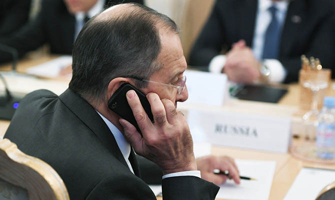 «Нас не задавишь»: Лавров прокомментировал санкции США против России