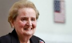 Бывшая госсекретарь Мадлен Олбрайт считает Трампа самым антидемократическим президентом США