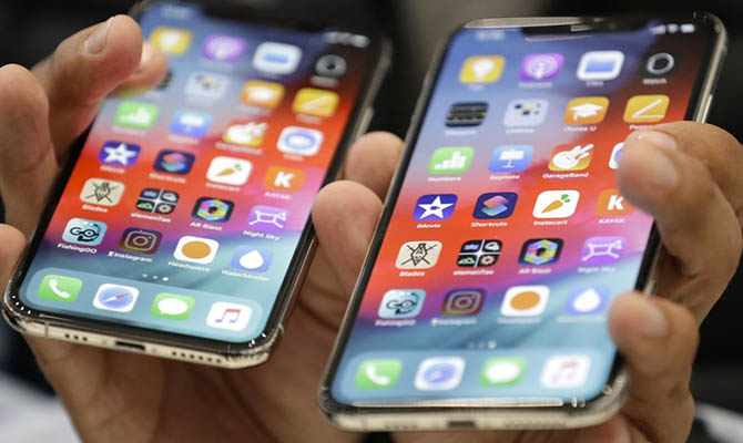 Новые iPhone официально появятся в Украине почти через месяц