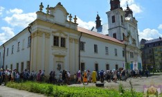 На Франковщине радикалы силой захватили храм УПЦ