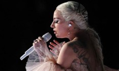 Леди Гага заявила о помолвке