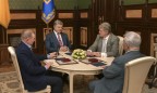 Порошенко встретился с предшественниками – Януковича не пригласили