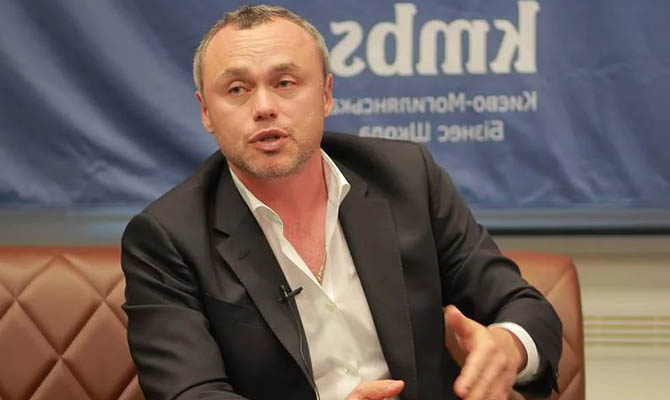 Миллиардер Косюк и премьер-министр Гройсман воруют деньги из бюджета Украины,  - бизнесмен Черняк, ведущий проекта Big Money