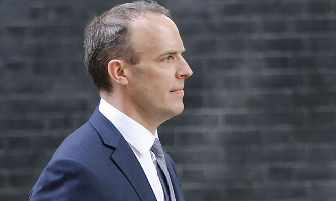 Министр по Brexit подал в отставку из-за несогласия с планом выхода Британии з ЕС