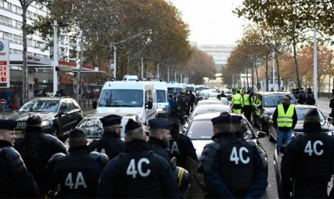 Протесты во Франции: 229 пострадавших, более сотни задержанных