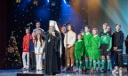 Митрополит Онуфрий наградил талантливую молодежь и выдающихся украинцев