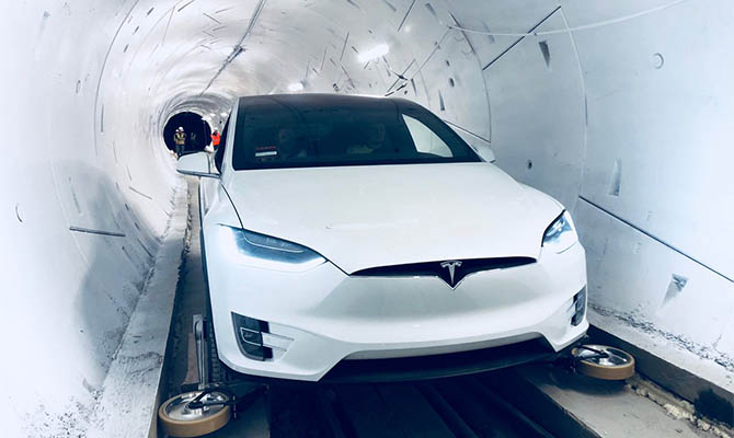 Под Лос-Анджелесом открылся скоростной транспортный тоннель Илона Маска