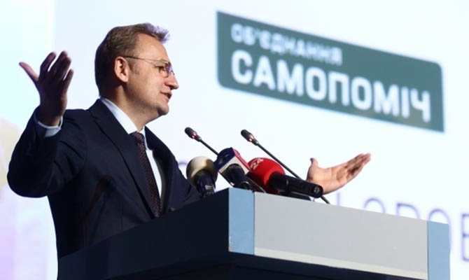 Садовой заработал за год 500 тысяч, имущество и активы записаны на супругу