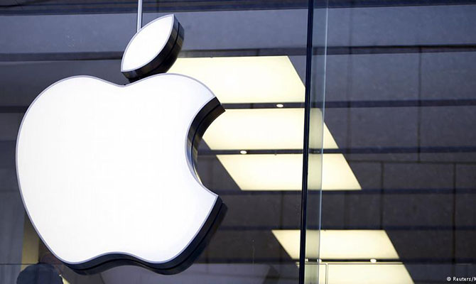Квартальная выручка Apple снизилась впервые за 10 лет
