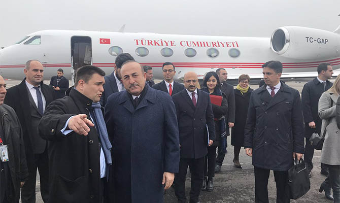 Украина начнет консультации по зоне свободной торговли с Турцией
