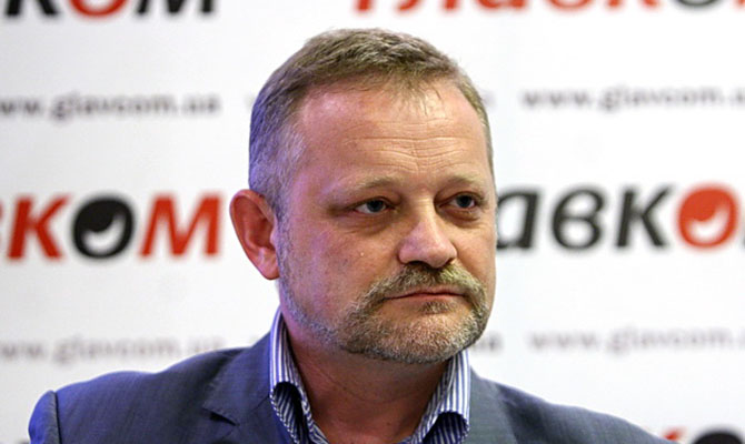 Политолог рассказал, почему Медведчук против Новинского