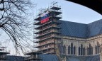 На соборе в британском Солсбери неизвестные вывесили флаг России
