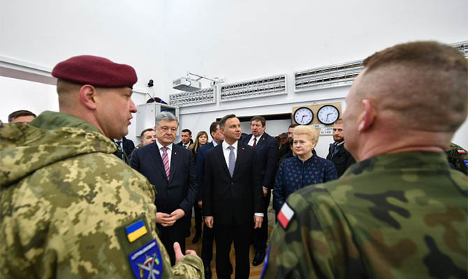 Президенты Украины, Польши и Литвы посетили ЛитПолУкрбриг в Люблине