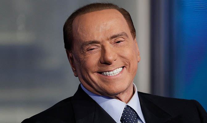 Берлускони подозревают в даче взяток судьям