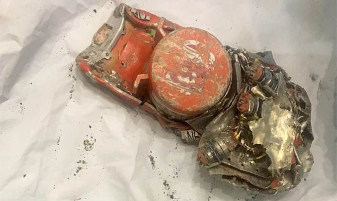 Опубликовано фото черного ящика разбившегося в Эфиопии Boeing 737 MAX