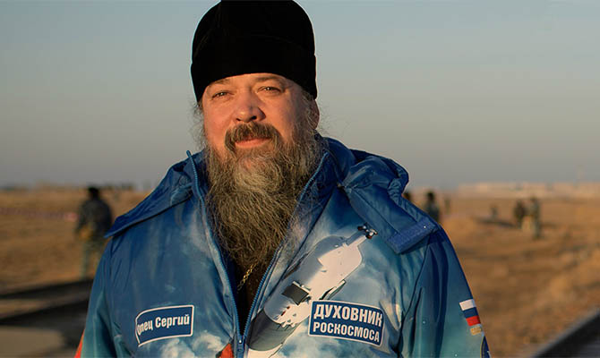 Россияне освятили ракету перед сегодняшним запуском