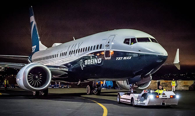 Акционеры Boeing подали в суд на компанию после крушения самолетов 737 MAX