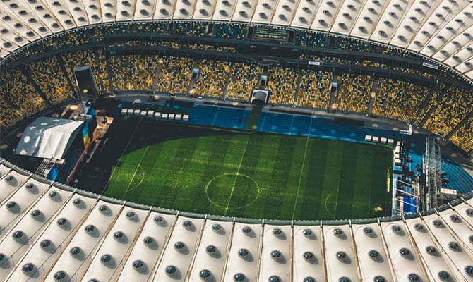 Дебаты Порошенко и Зеленского будут транслировать около 50 телеканалов