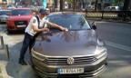 В Киеве начали работать инспекторы по парковке