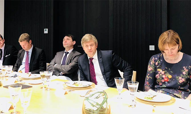 Представители ЕК обсудили с командой Зеленского реформы в Украине