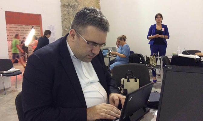 Порошенко уволил директора Нацинститута стратегических исследований Павленко