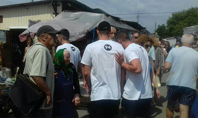 На «округе Кононенко» очередная провокация против кандидата от команды Зеленского