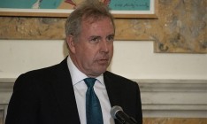 Посол Великобритании в США Ким Дэррок покидает свой пост после скандала