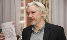 Бывший президент Эквадора подтвердил, что Ассанж вмешивался в выборы 2016 года в США