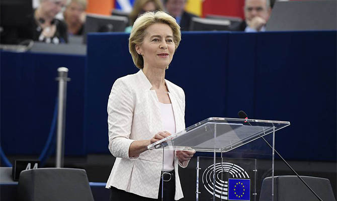 Новая глава Еврокомиссии намерена вести диалог с Россией с «позиции силы»