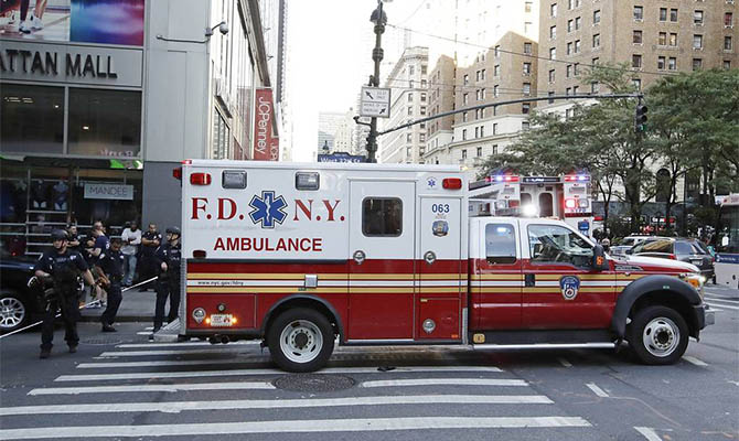 В Нью-Йорке в результате стрельбы на празднике пострадали 11 человек