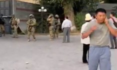 Сторонники отбили у силовиков экс-президента Киргизстана Атамбаева