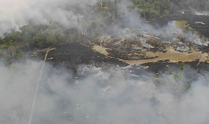 Страны G7 выделят Бразилии финансовую помощь для борьбы с пожарами