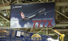 Испытания новейшего Boeing 777X окончились неудачей