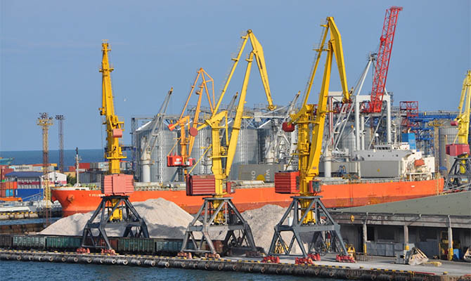 Администрация Одесского порта сознательно нарушает пожарную безопасность