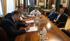 Глава АМКУ сохранил свою должность после встречи с Коломойским, - СМИ