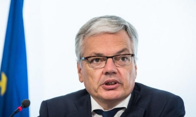 Главу МИД Бельгии подозревают в коррупции