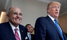 Адвокат Трампа признал, что просил Украину начать расследование относительно Байдена