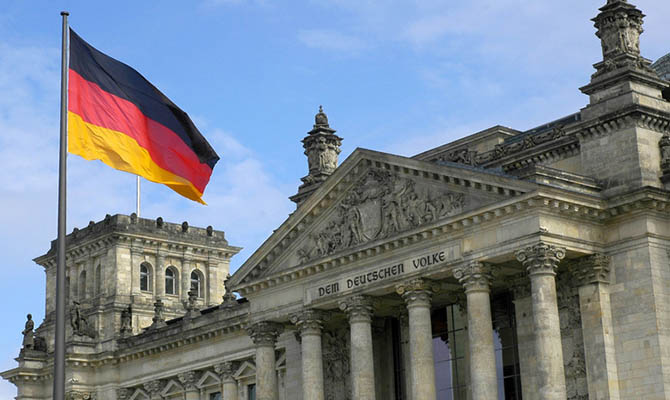 Немецкие СМИ посчитали, сколько Германия за последние годы потратила на Украину