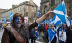 Многотысячный марш за независимость Шотландии