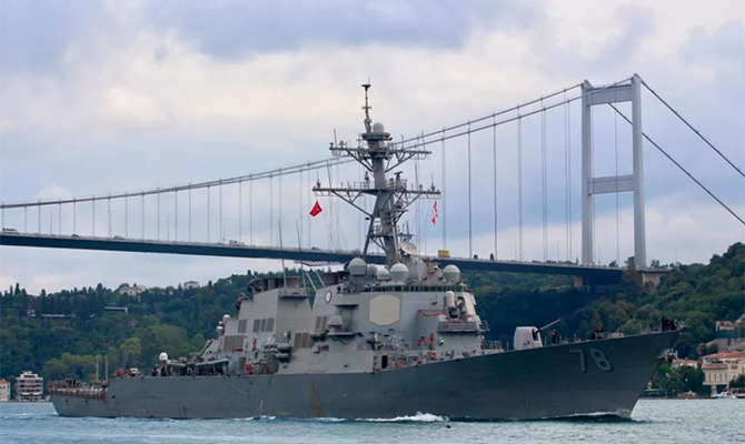 В Черное море зашел американский эсминец с «Томагавками» на борту