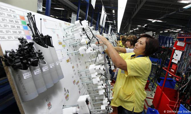 ГАСИ выдала сертификаты о введении в эксплуатацию второй и третьей очередей немецкой компании Leoni в Коломые