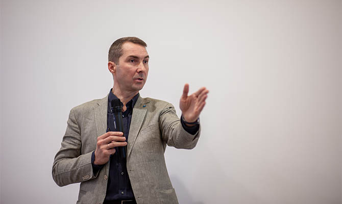 Глава Национальной службы здоровья написал заявление об увольнении