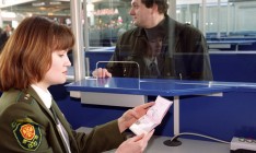 За неуплату алиментов выезд за границу запретили 120 тысячам украинцев