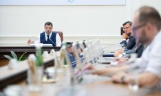 Кабмин вводит антикризисную помощь для семей