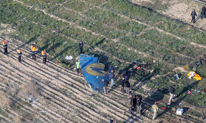 Иран заявил о потере части данных из черных ящиков самолета МАУ