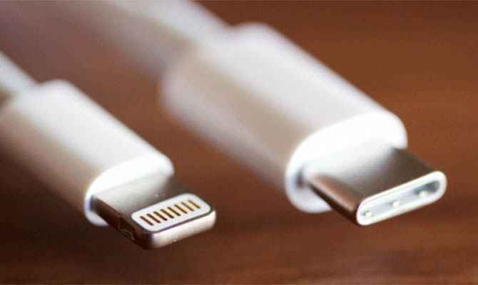 ЕС может заставить Apple отказаться от своего фирменного кабеля Lightning