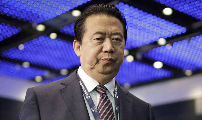 Суд в Китае приговорил бывшего главу Интерпола к 13,5 годам тюрьмы