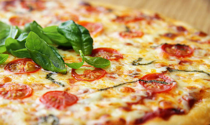 В Турции доставщика, плюнувшего на пиццу, хотят посадить на 18 лет