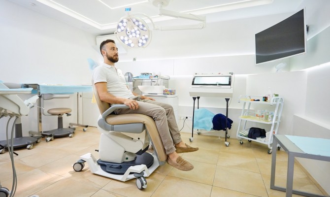 Поиск надежной стоматологической клиники: как пациенту сделать выбор